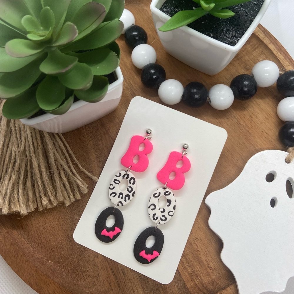 BOO! Original cheetah & bats oh my!!